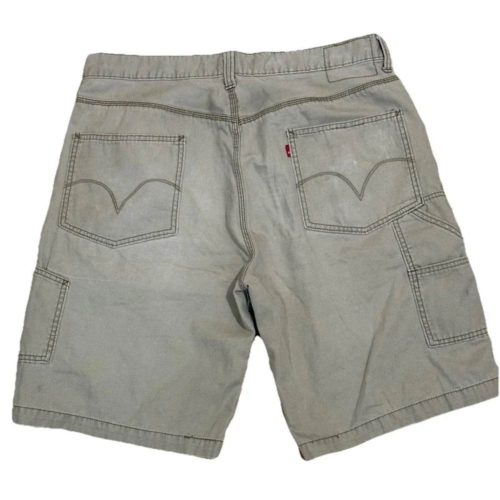 Levi's Carpenter Beige Chino Shorts‎ Size 36 (11